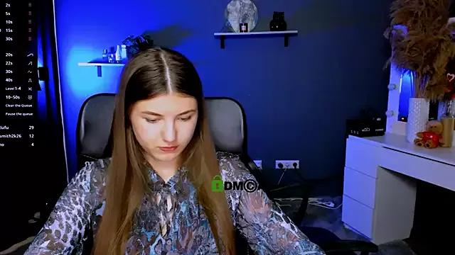 Girls and cam to cam: Watch as these sophisticated entertainers uncover their stunning costumes and curvaceous curves online!