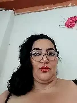 BBW_CandyPlumQueen from StripChat is Freechat