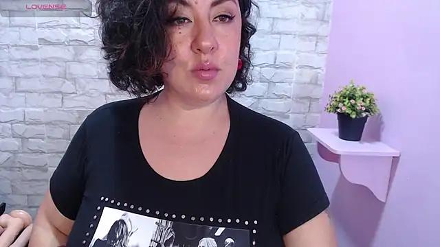 Girls and cam to cam: Watch as these sophisticated entertainers uncover their stunning costumes and curvaceous curves online!