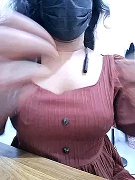 BeautyGirl_sara from StripChat is Freechat