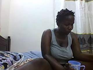 Bebnuelly from StripChat