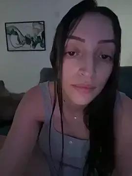 BelleLouiseVp from StripChat is Freechat