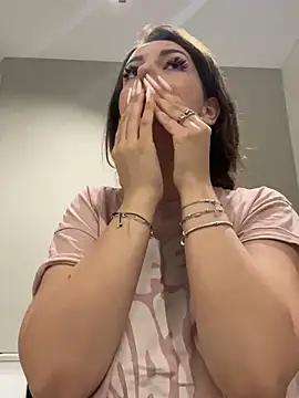 Girls and cam to cam: Watch as these sophisticated entertainers uncover their stunning costumes and curvaceous curves online!