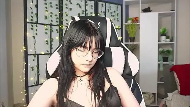 Girls and cam to cam: Watch as these sophisticated entertainers uncover their stunning costumes and curvaceous curves online!