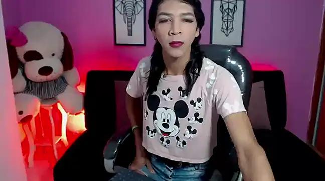 Girls and cam to cam: Watch as these sophisticated entertainers uncover their stunning costumes and curvaceous curves online!