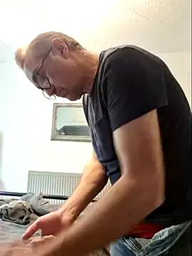bibananaman from StripChat is Freechat