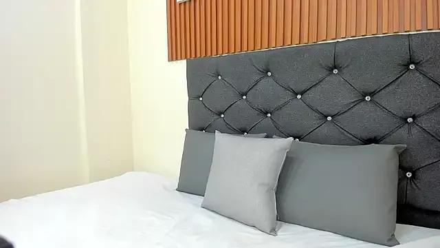 Big_Boobs_Sophi from StripChat is Freechat