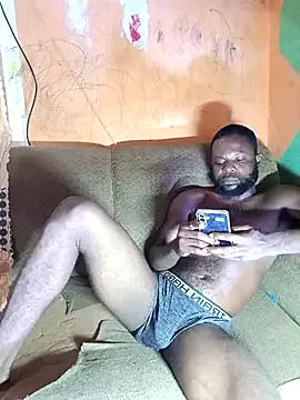 bigblackbangerkay from StripChat is Freechat