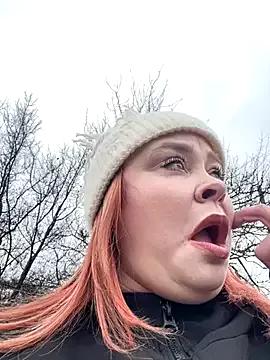 Girls and cam to cam: Watch as these sophisticated entertainers uncover their stunning costumes and curvaceous curves online!