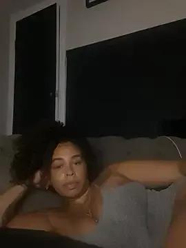 Bigbootyjaydaa from StripChat is Freechat