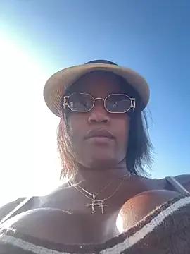 Black_Dolll from StripChat is Freechat