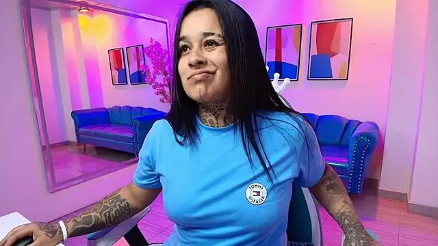 Black_roseee from StripChat is Freechat