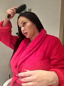 Girls and cam to cam: Watch as these sophisticated entertainers uncover their stunning costumes and curvaceous curves online!