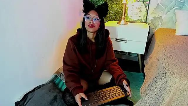 Girls and cam to cam: Watch as these sophisticated entertainers uncover their stunning costumes and curvaceous curves online!