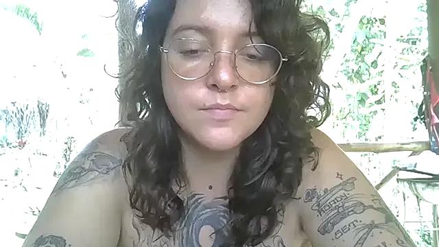 Blue_Liz from StripChat is Freechat