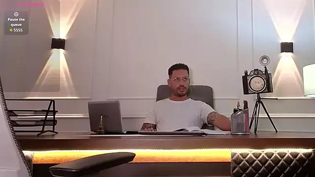 boysonfiree from StripChat is Freechat