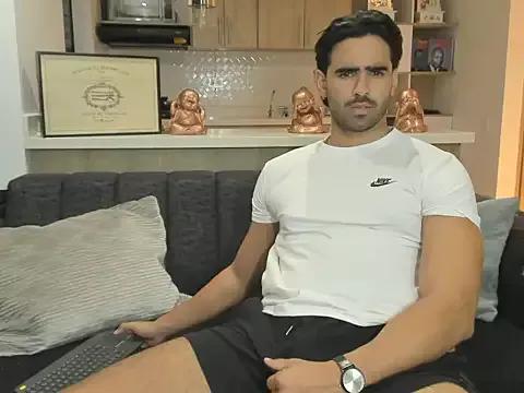 Brad_Martin from StripChat is Freechat