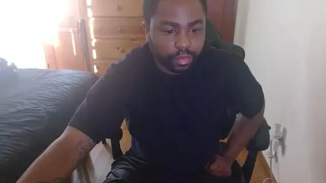 Breadwinnah from StripChat is Freechat