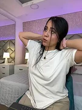 Brenda_Garcia from StripChat is Freechat