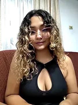 Girls and cam to cam: Watch as these sophisticated entertainers uncover their stunning costumes and curvaceous curves online!