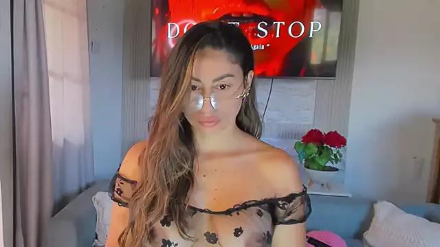 briana_preston from StripChat is Freechat