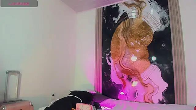 Girls and cam to cam: Watch as these sophisticated entertainers uncover their stunning costumes and curvaceous curves online!