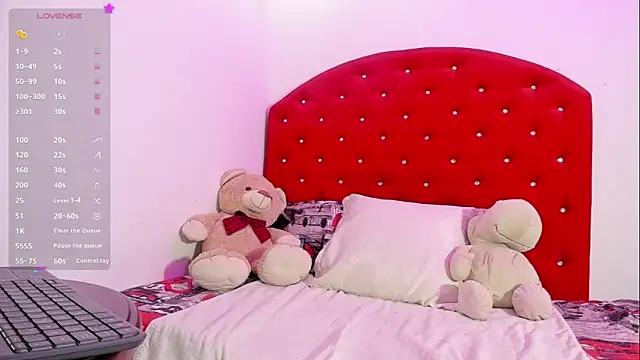Girls and cam to cam: Watch as these sophisticated entertainers uncover their stunning costumes and curvaceous curves online!