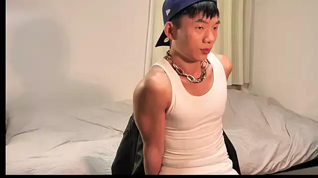 Photos of BronzeThickLiam from StripChat is Freechat