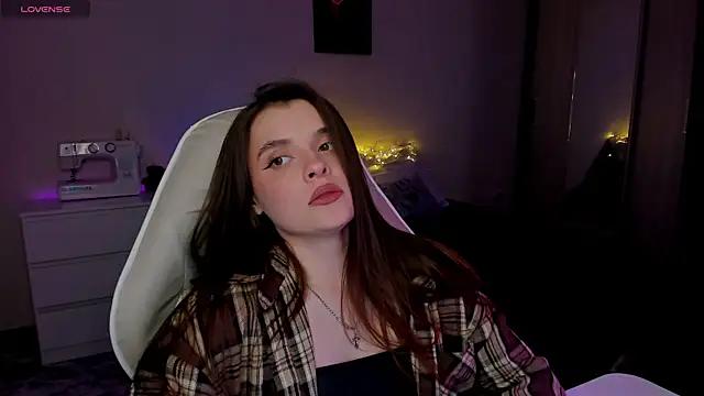 BrownEyesSunshine from StripChat is Freechat
