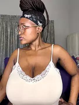 Bustygoddess32 from StripChat is Freechat