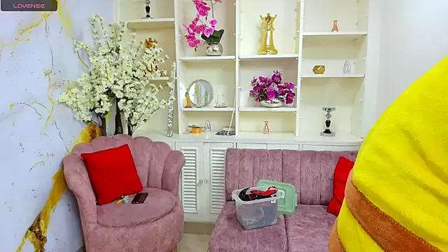 Girls and cam to cam: Watch as these sophisticated entertainers uncover their stunning costumes and curvaceous curves online!