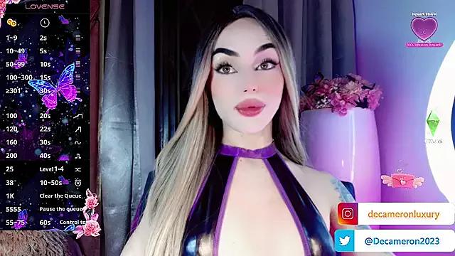 Cameron_baby from StripChat is Freechat