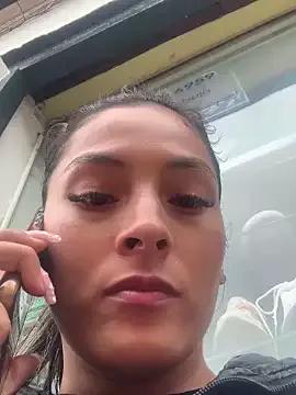 cami-leon from StripChat is Freechat