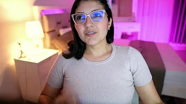 Girls and cam to cam: Watch as these sophisticated entertainers uncover their stunning costumes and curvaceous curves online!