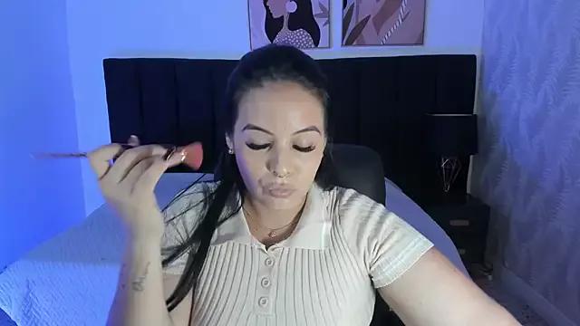 camiladuke7 from StripChat is Freechat