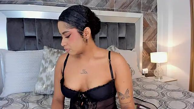 CamilaFoox1 from StripChat is Freechat