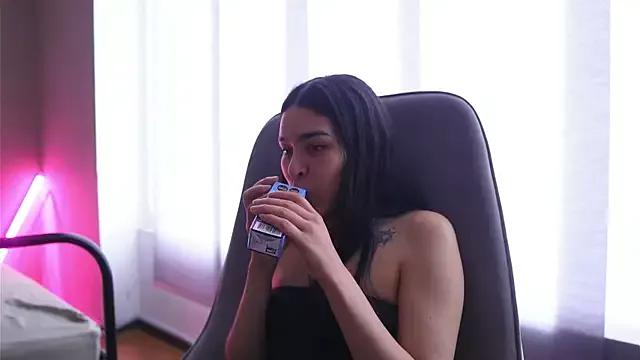 Girls and cam to cam: Watch as these sophisticated entertainers uncover their stunning costumes and curvaceous curves online!