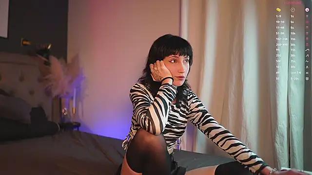 Girls and cam to cam: Watch as these sophisticated entertainers uncover their stunning costumes and curvaceous curves online!