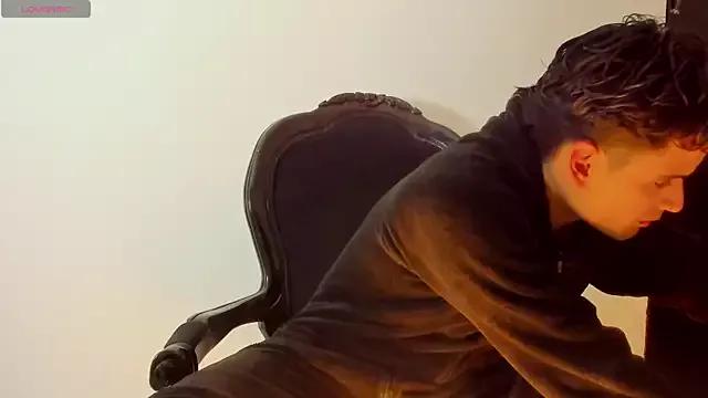 CamilleLiam from StripChat is Freechat