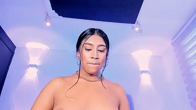 Girls and cam to cam: Watch as these sophisticated entertainers uncover their stunning costumes and curvaceous curves online!