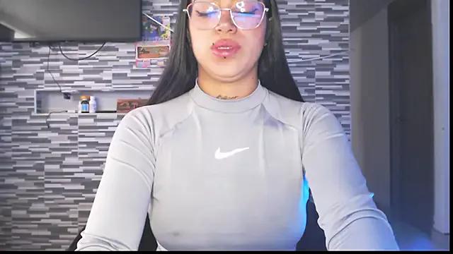 Girls and cam to cam: Watch as these sophisticated entertainers uncover their stunning costumes and curvaceous curves online!