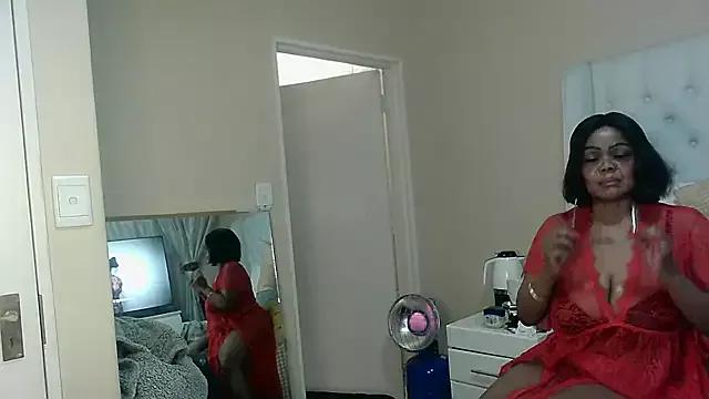 Carocurvy from StripChat is Freechat