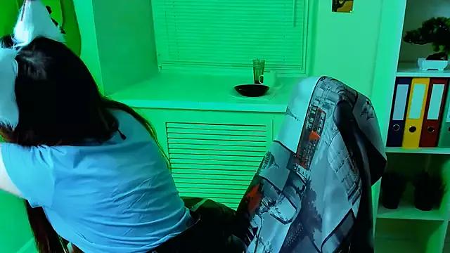 Girls and cam to cam: Watch as these sophisticated entertainers uncover their stunning costumes and curvaceous curves online!