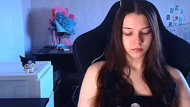 Carolina_lina from StripChat is Freechat