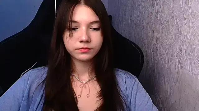 Carolina_lina from StripChat is Freechat