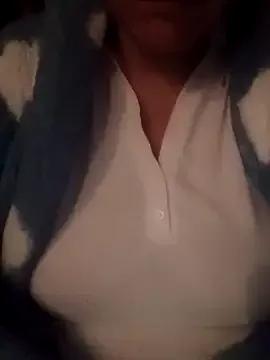 Cassandrina1 from StripChat is Freechat
