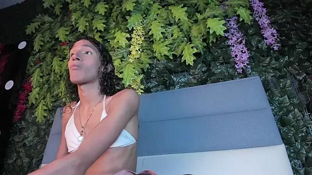 cassidy_blossom from StripChat is Freechat