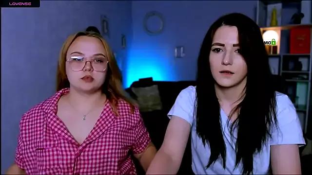 Girls and cam to cam: Watch as these sophisticated entertainers uncover their stunning costumes and curvaceous curves online!
