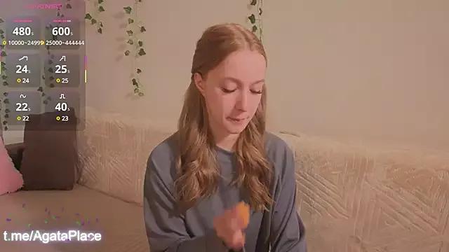 CatherynEves from StripChat is Freechat