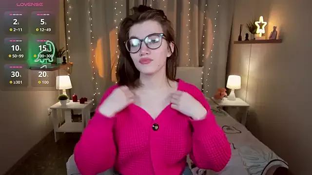 Girls and cam to cam: Watch as these sophisticated entertainers uncover their stunning costumes and curvaceous curves online!